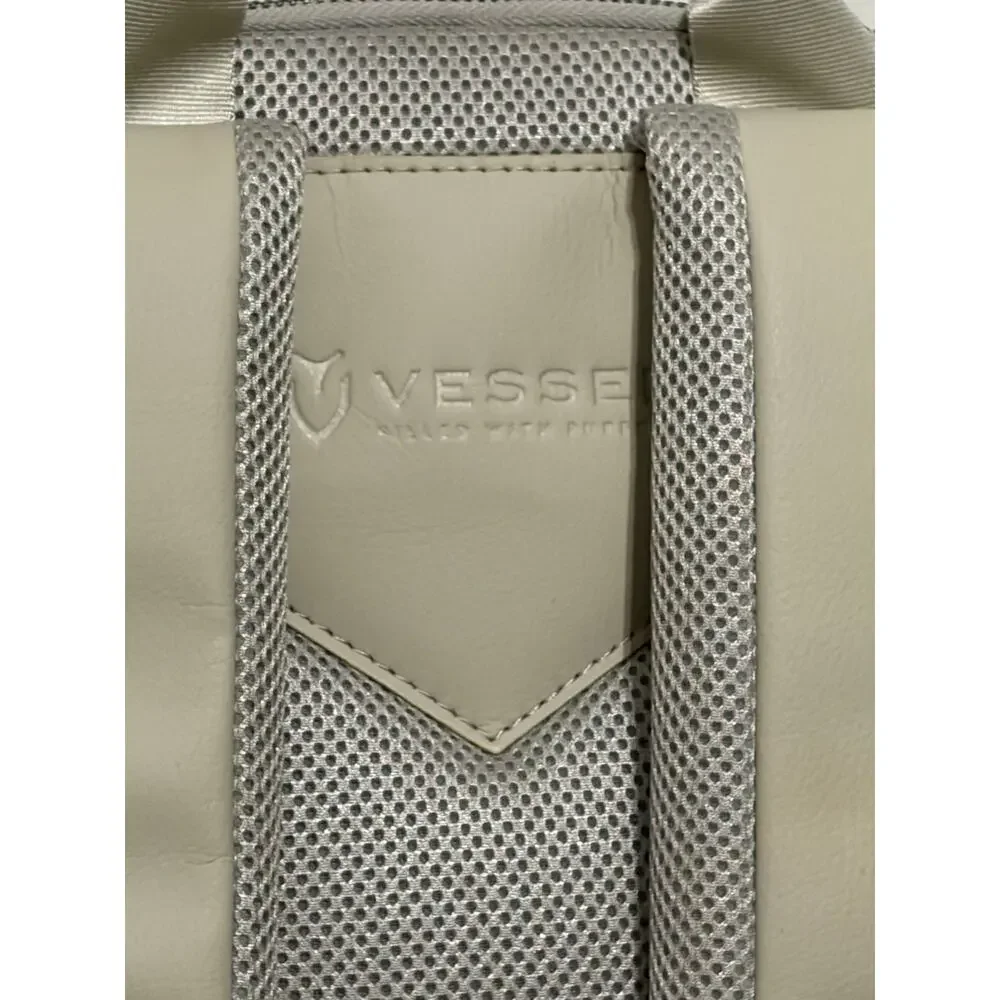 VESSEL Signature Backpack Latte Cream Black Luxury Travel Laptop Work Bag 22L